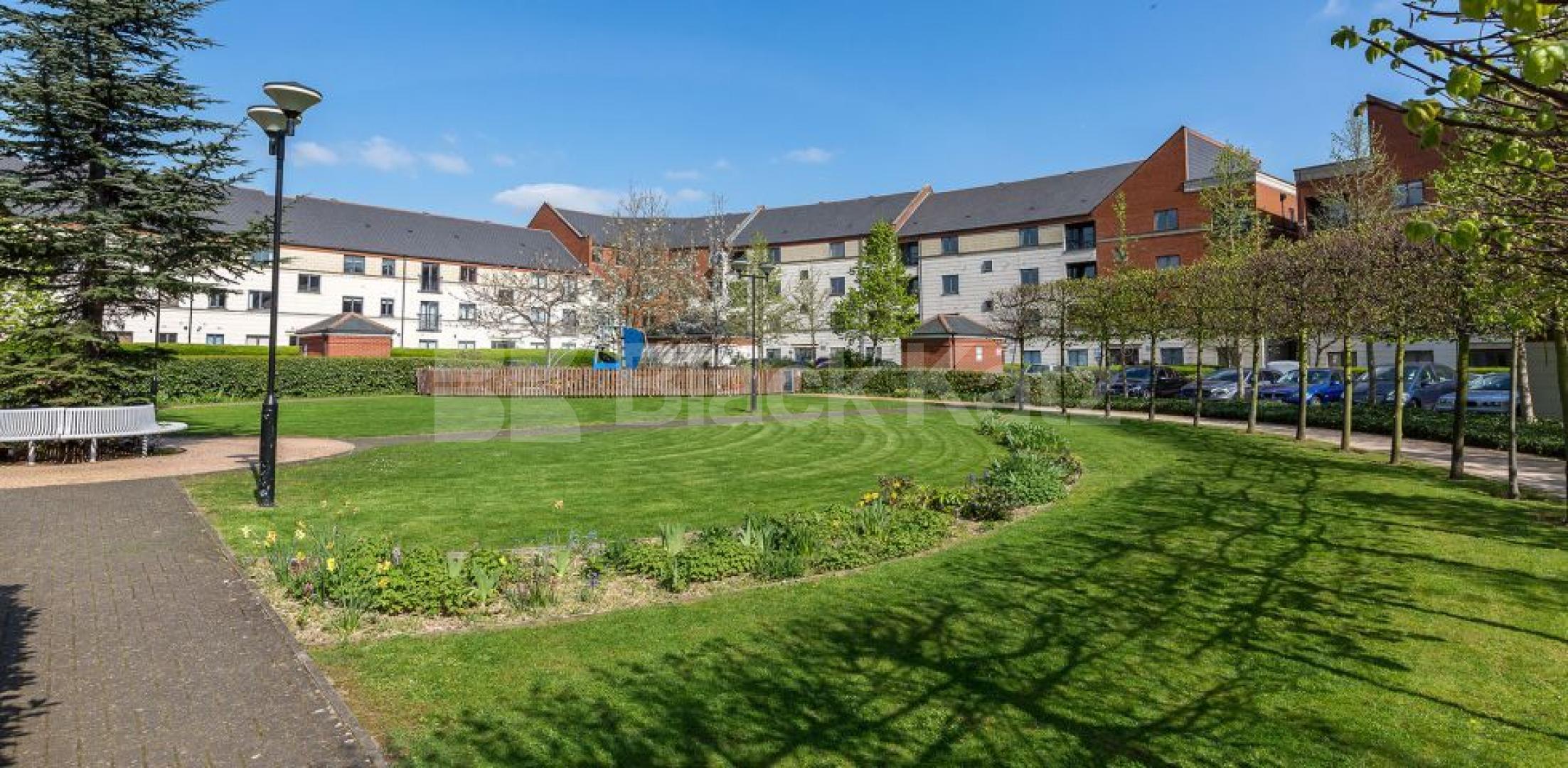 			2 BED 2 BATH!, 2 Bedroom, 2 bath, 1 reception Flat			 Tollington Way, HOLLOWAY